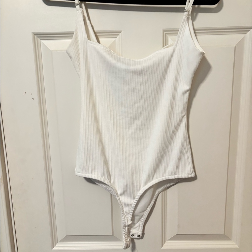 Lulu's Ribbed Bodysuit - Picture 5 of 5